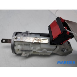 Renault - Trafic - Kontaktslot+Sleutel