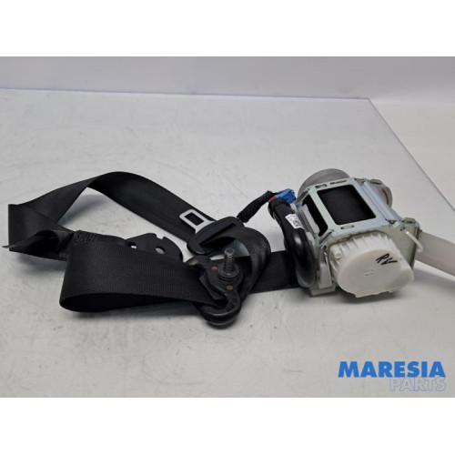 Renault - Trafic - Sicherheitsgurt rechts vorne