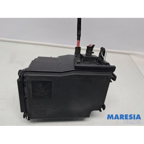 Renault - Trafic - Zekeringkast