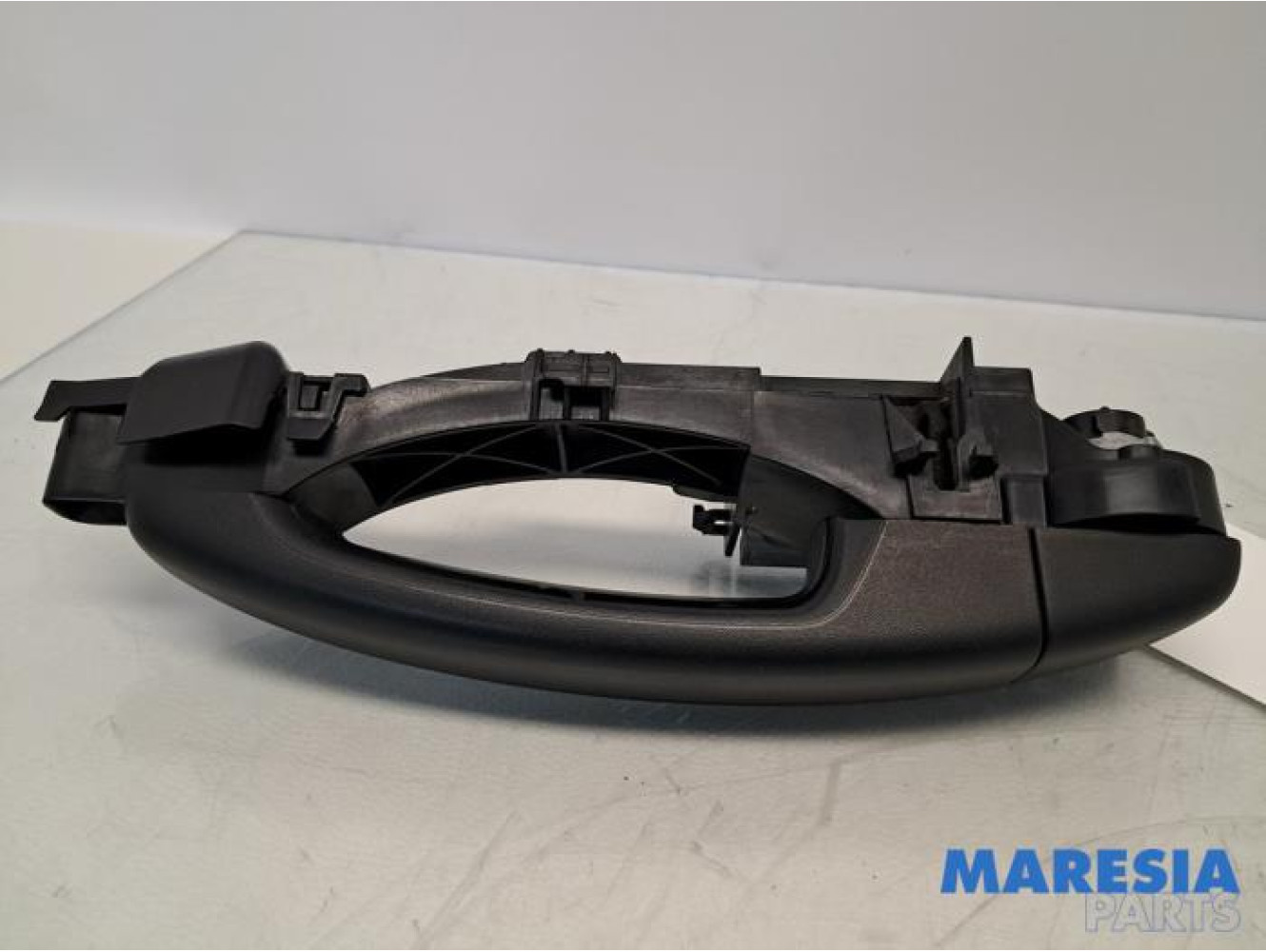 Renault - Trafic - Minibus/van rear door handle