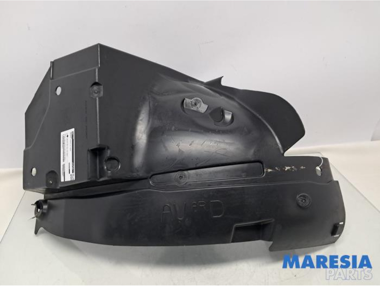 Renault - Trafic - Passage de roue