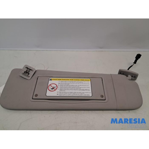 Peugeot - 207 - Sonnenblende