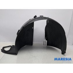 Peugeot - 207 - Passage de roue