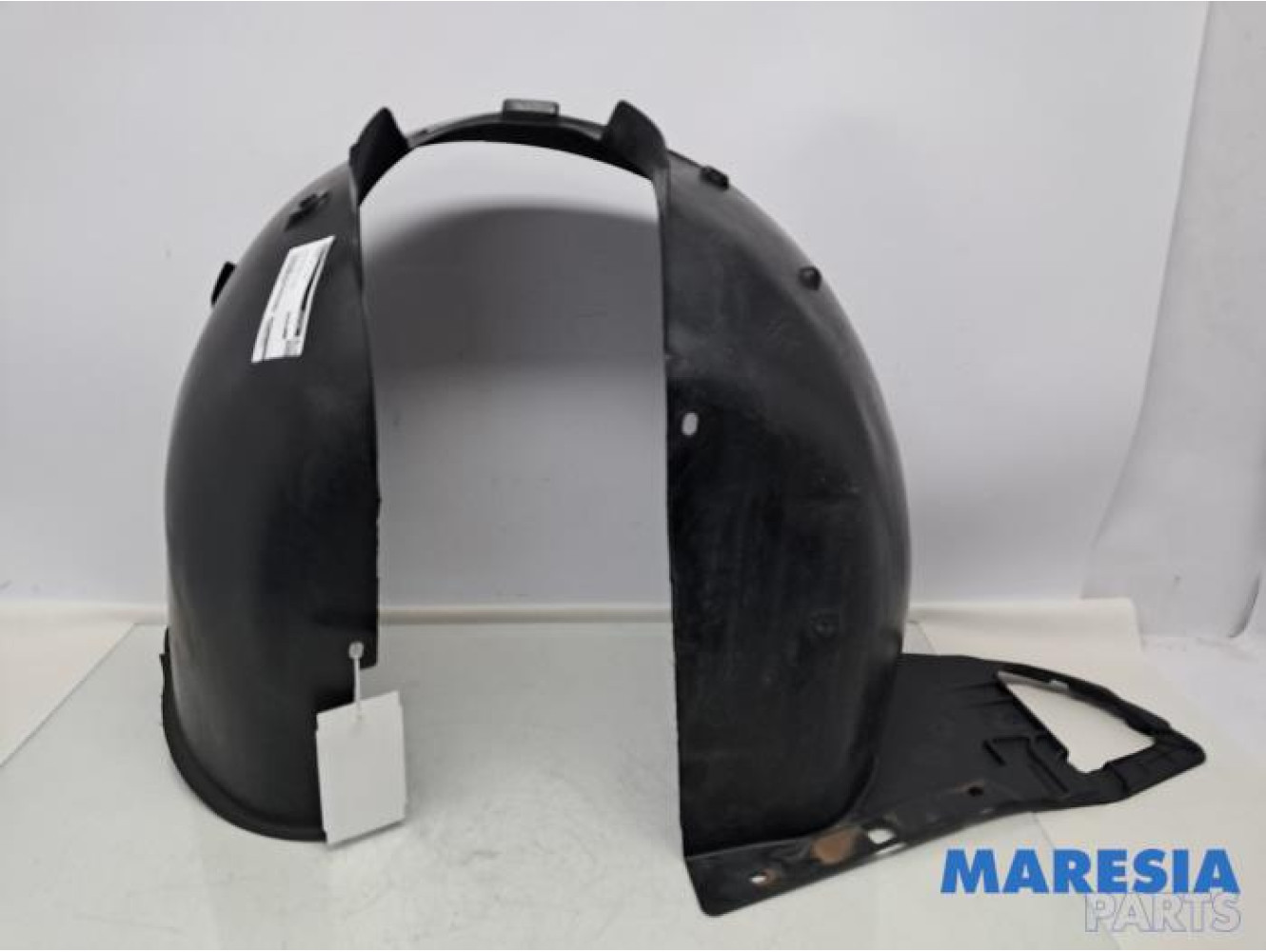 Peugeot - 207 - Wheel arch liner