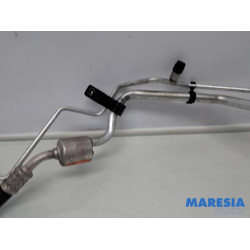 Peugeot - 207 - Airco Leiding