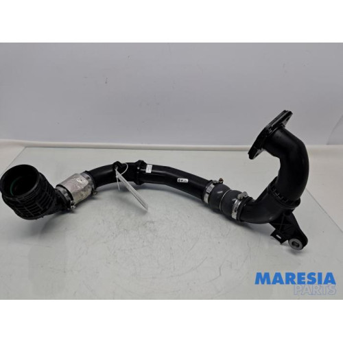 Renault - Trafic - Intercooler tube