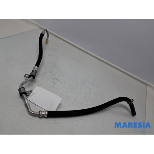 Renault - Trafic - Stuurbekrachtiging Leiding