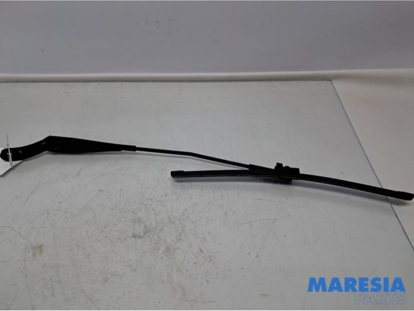 Peugeot - 207 - Bras essuie-glace avant