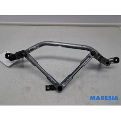 Peugeot - 207 - Wiper mechanism