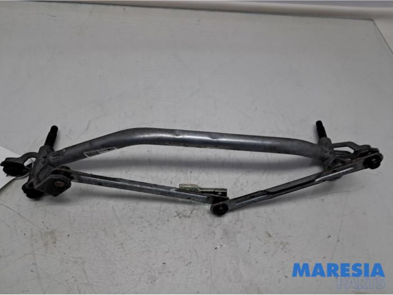 Peugeot - 207 - Wiper mechanism