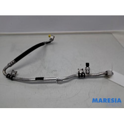 Renault - Trafic - Air conditioning line