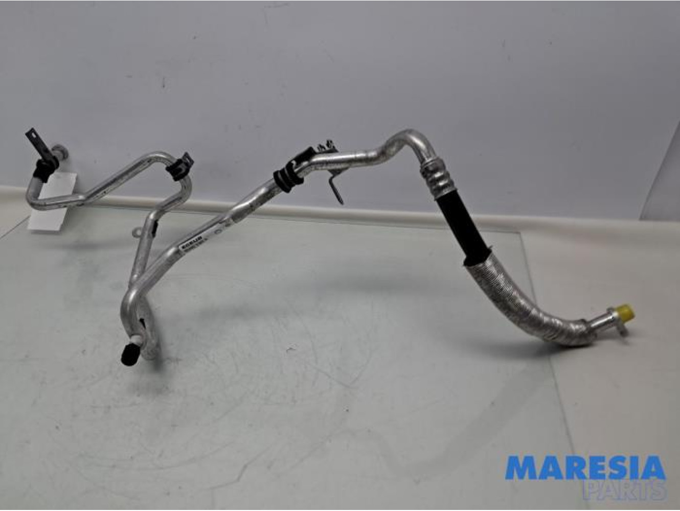 Renault - Trafic - Airco Leiding