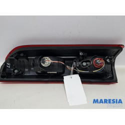 Renault - Trafic - Feu arrière gauche