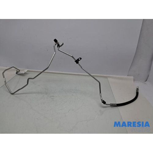 Renault - Trafic - Airco Leiding