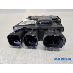 Renault - Trafic - Spannungsregler