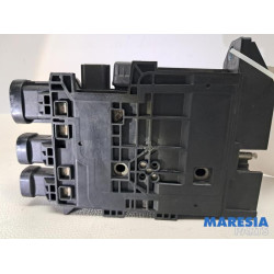 Renault - Trafic - Spannungsregler