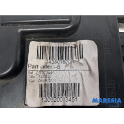 Renault - Trafic - Spannungsregler