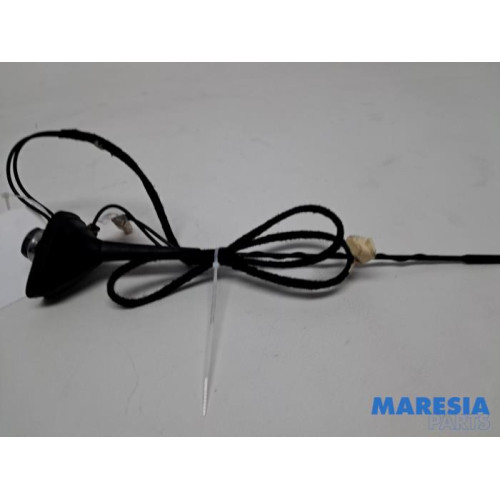 Renault - Trafic - Antenne