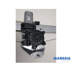 Renault - Trafic - Ruitmechaniek 2Deurs rechts-voor