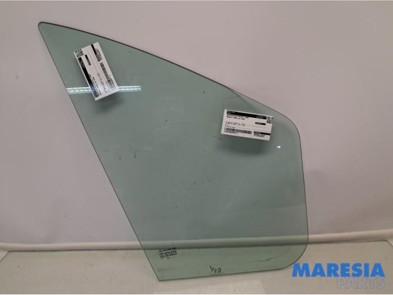 Renault - Trafic - Driehoeks Ruit rechts-voor