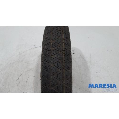 Citroen - C4 Grand Picasso - Jackkit + spare wheel