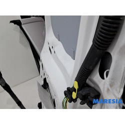 Opel - Vivaro - Minibus/van rear door