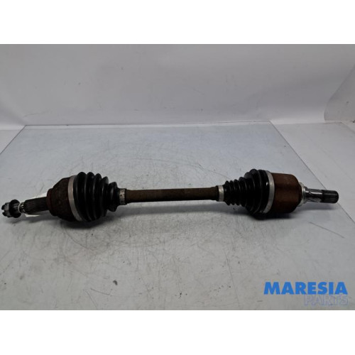 Renault - Trafic - Antriebswelle links vorne