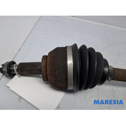 Renault - Trafic - Aandrijfas rechts-voor