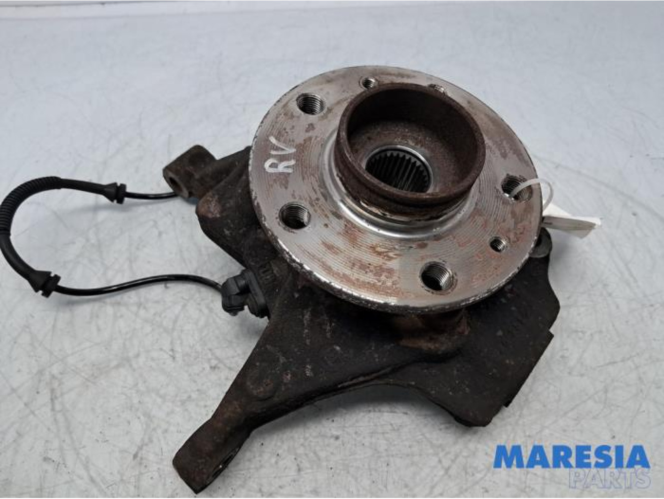 Renault - Trafic - Fusee rechts-voor