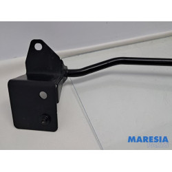 Renault - Trafic - Radiatorbalken