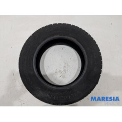 Opel - Vivaro - Reifen