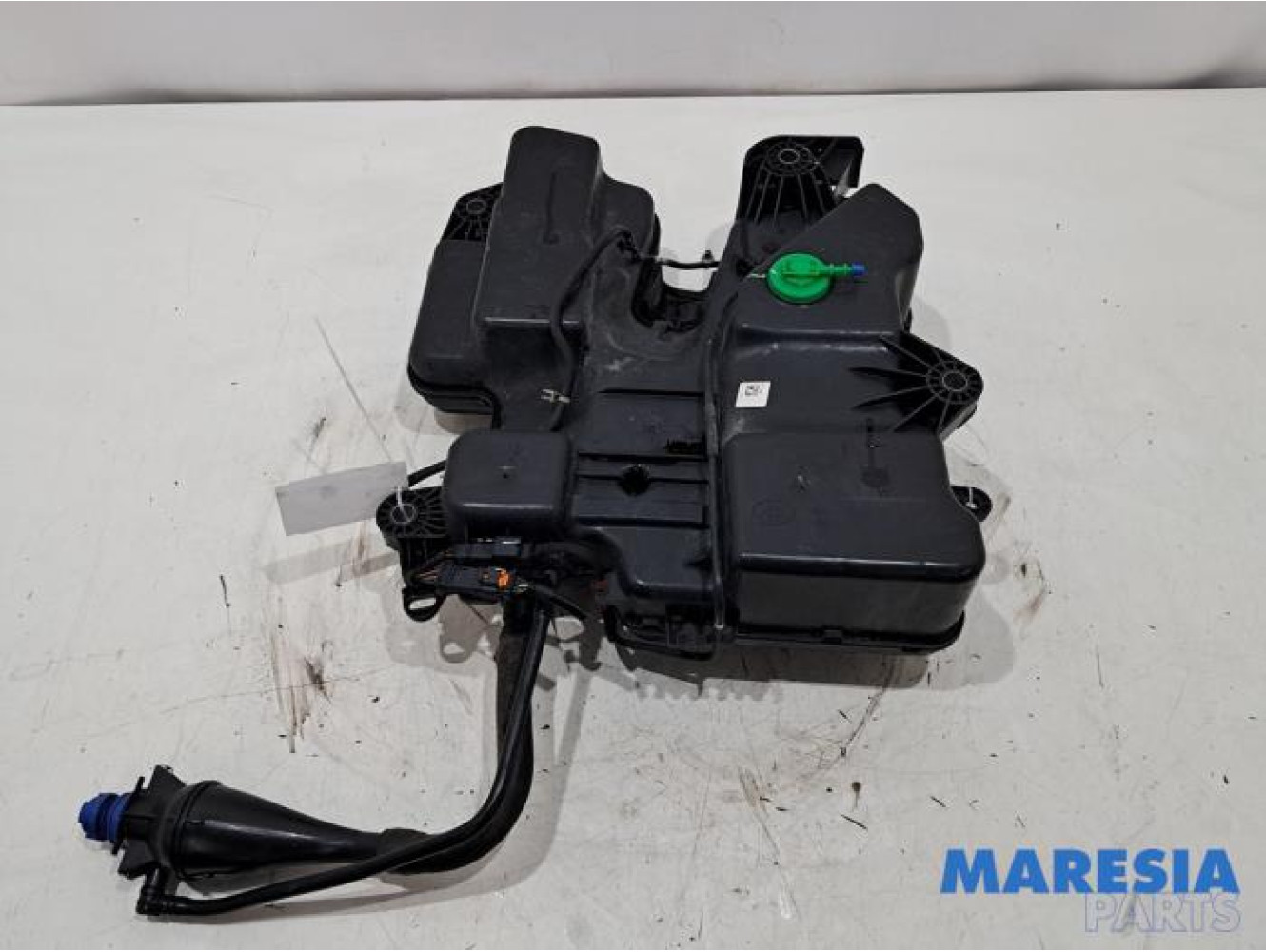 Opel - Vivaro - Adblue Tank