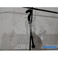 Opel - Vivaro - Aufhängemechanik Reserverad