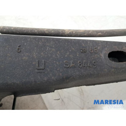 Opel - Vivaro - Querlenker links hinten