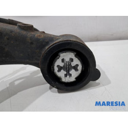 Opel - Vivaro - Querlenker links hinten