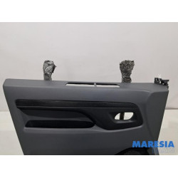 Opel - Vivaro - Türverkleidung 2-türig links