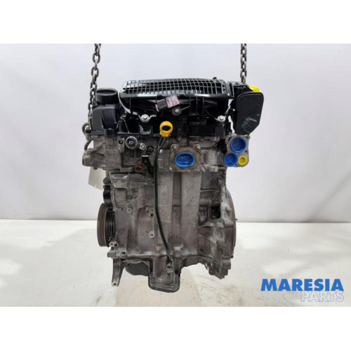 Peugeot - 208 - Engine