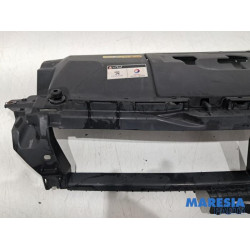 Peugeot - 308 - Grille holder