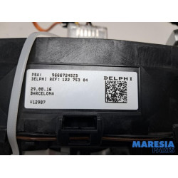 Citroen - C4 Grand Picasso - Steering column stalk