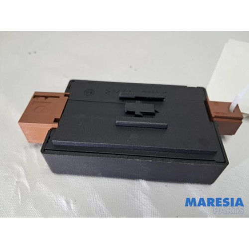 Citroen - C4 Grand Picasso - Alarm module