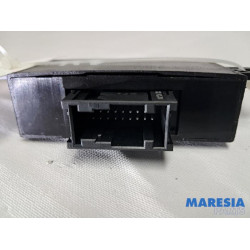 Citroen - C4 Grand Picasso - Central door locking module