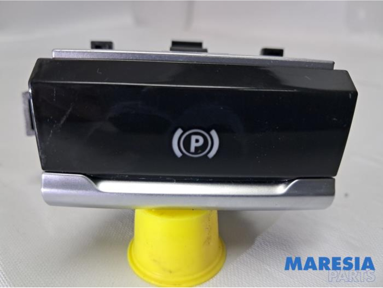 Citroen - C4 Grand Picasso - Commutateur frein à main