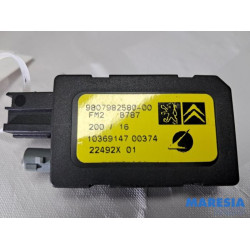 Citroen - C4 Grand Picasso - Antenne amplificateur