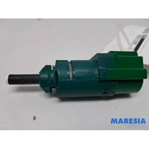 Citroen - C4 Grand Picasso - Brake light switch