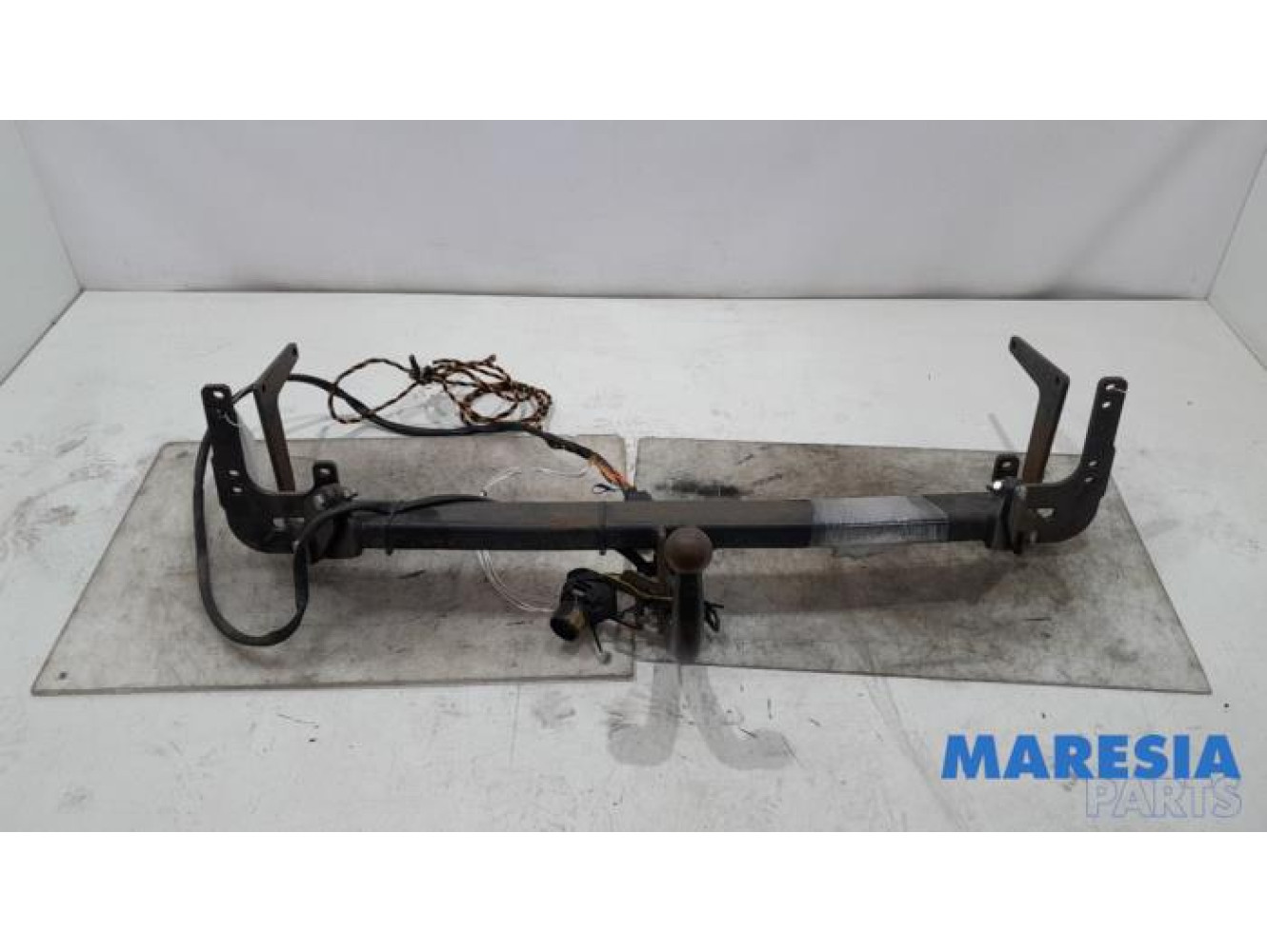 Peugeot - 308 - Crochet d'attelage