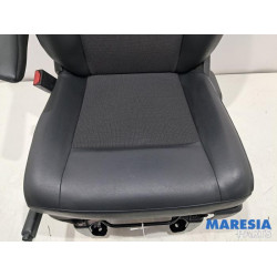 Opel - Vivaro - Seat, left