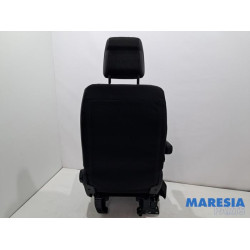 Opel - Vivaro - Seat, left