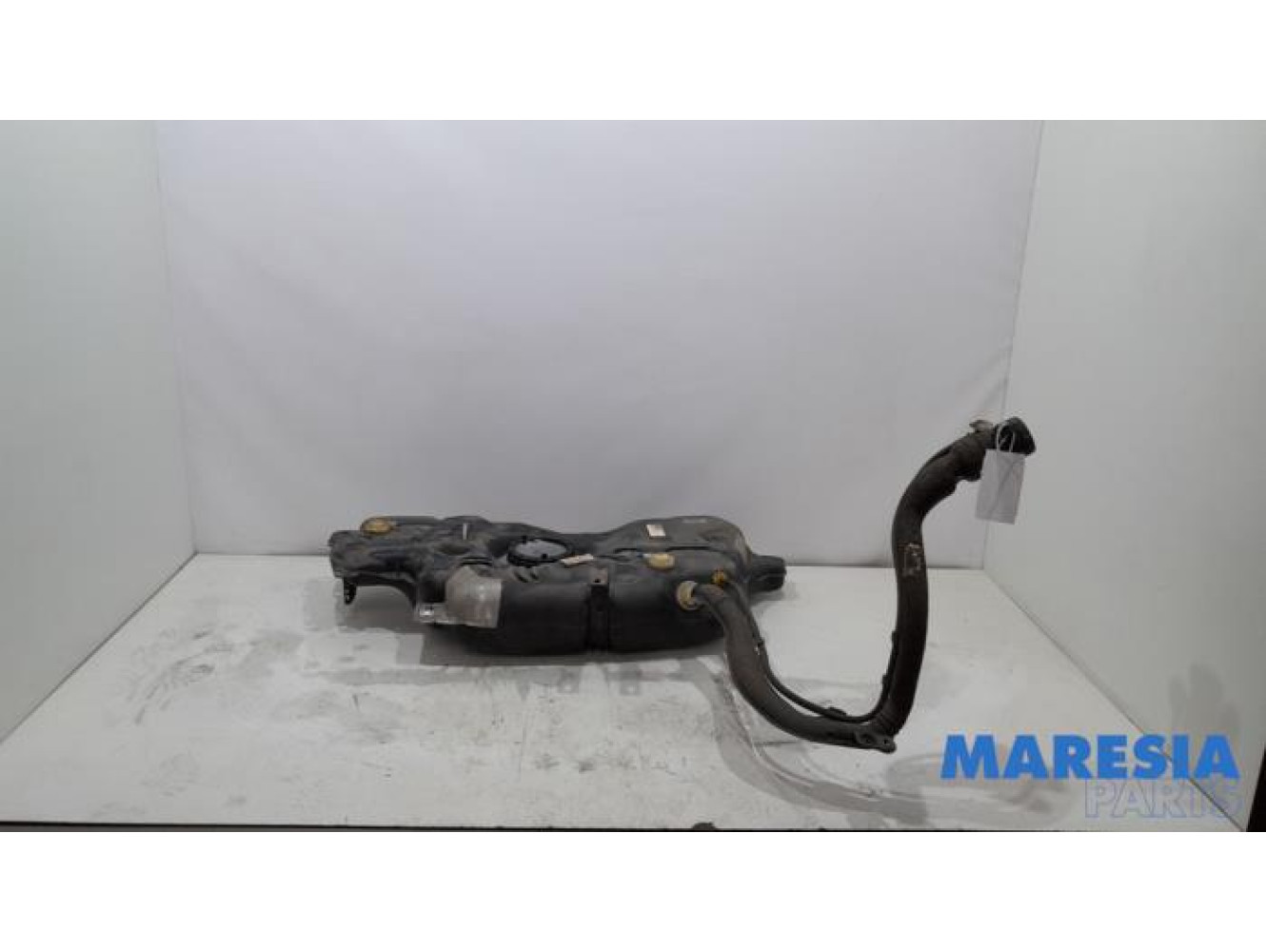 Peugeot - 308 - Tank