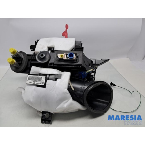 Citroen - C4 Cactus - Heater housing