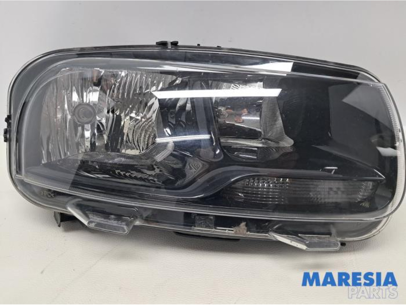 Citroen - C4 Cactus - Phare droit
